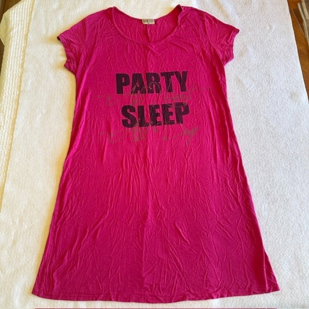 Free Kisses Party Sleep Graphic T Shirt Dress Magenta Pink Plus 1X Lounge